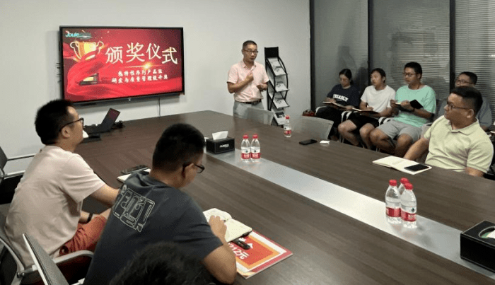 光谷薄膜企業(yè)創(chuàng)始人 光谷薄膜企業(yè)創(chuàng)始人