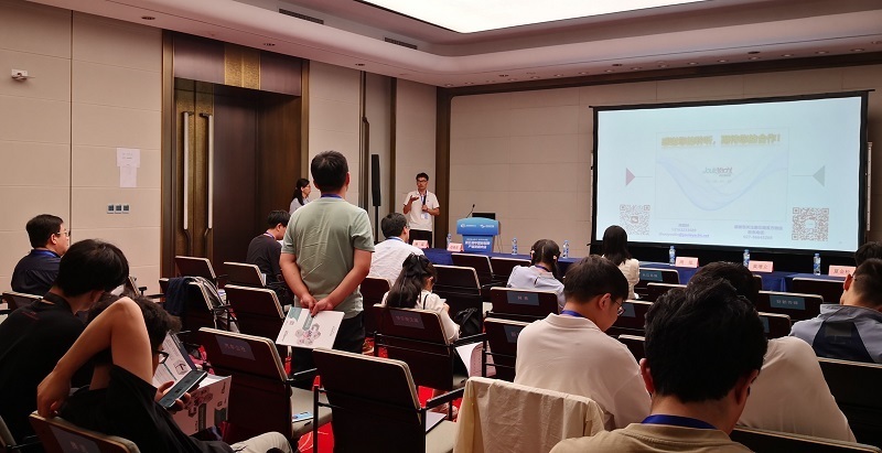 快速退火技術(shù)在鐵電薄膜材料中應(yīng)用的研究報(bào)告 快速退火技術(shù)在鐵電薄膜材料中應(yīng)用的研究報(bào)告